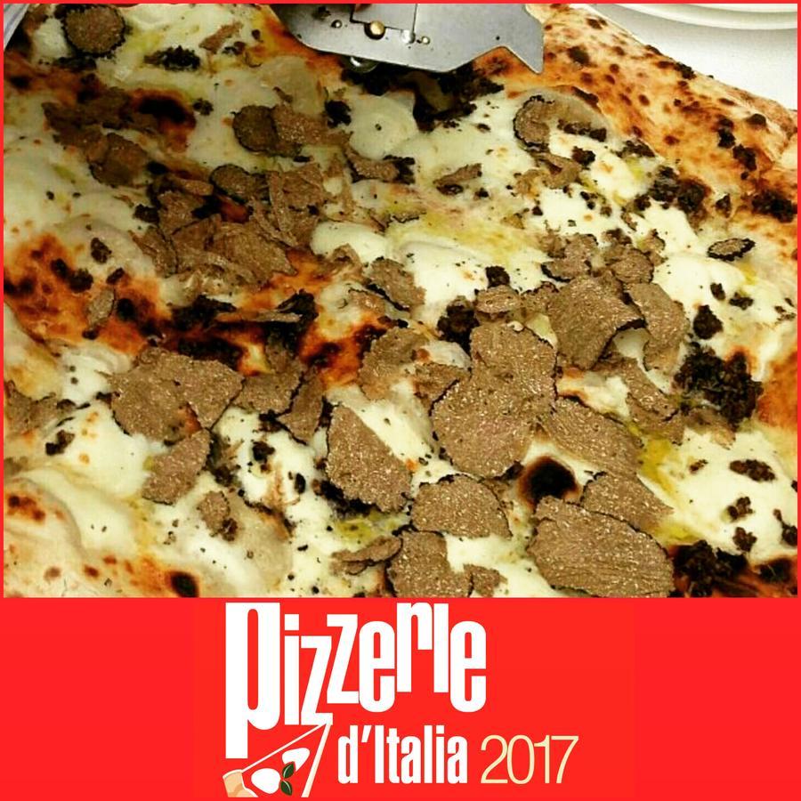 Locanda Spirito Divino Bevagna Zewnętrze zdjęcie